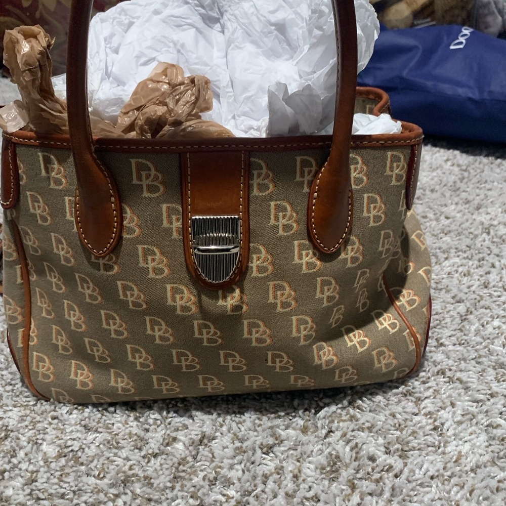 Dooney & Bourke Logo Satchel - Picture 2 of 4